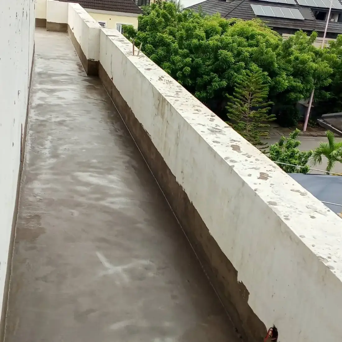 Completed cementitious walkway terrace